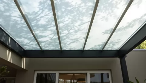 Jaka grubość poliwęglanu komorowego na zadaszenie tarasu