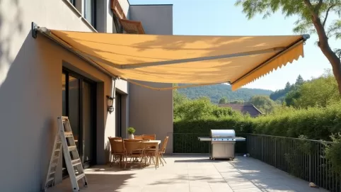 Montaż markizy do ocieplonej ściany